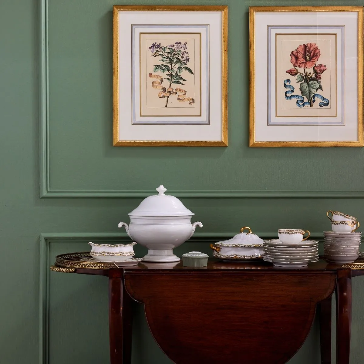 19th Century French Blue-Rimmed Tureen
