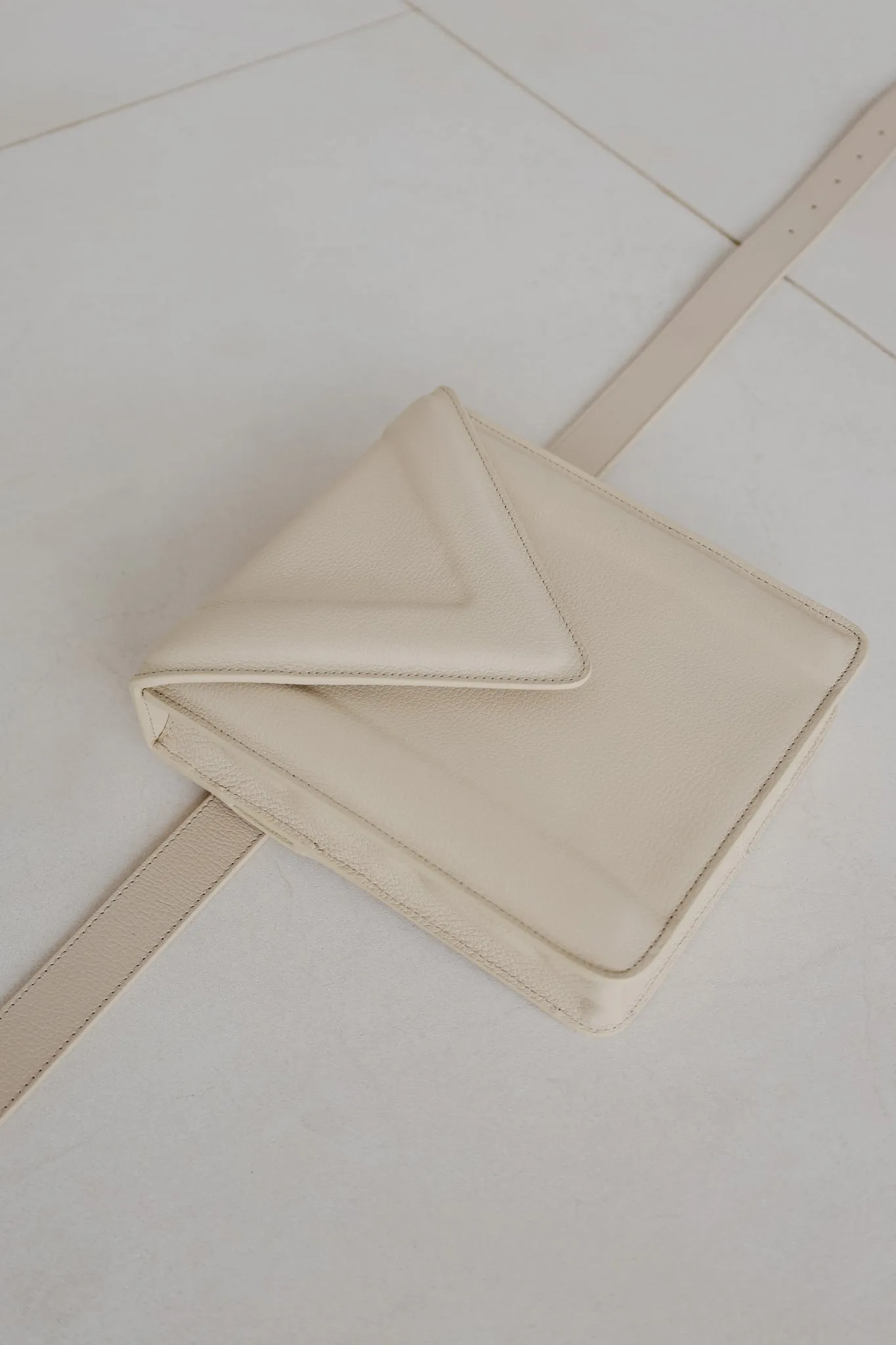 Belt Bag: Belt XL Sand Structured   M XL Sand Structured