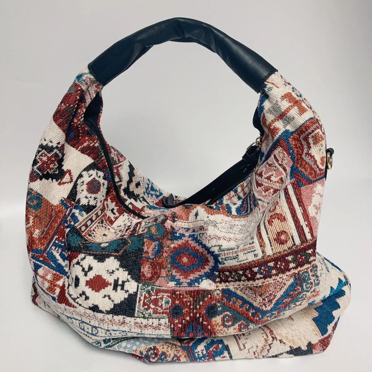 Boyle Hobo Bag in Beige