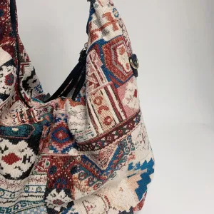 Boyle Hobo Bag in Beige
