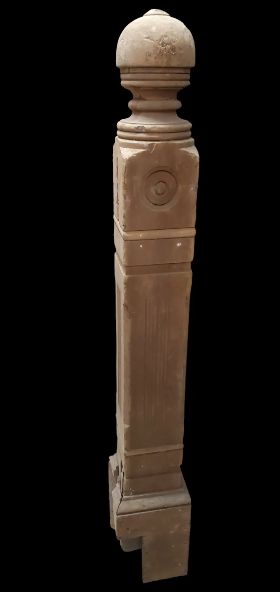 Carved Bullseye Newel Post GAM0264