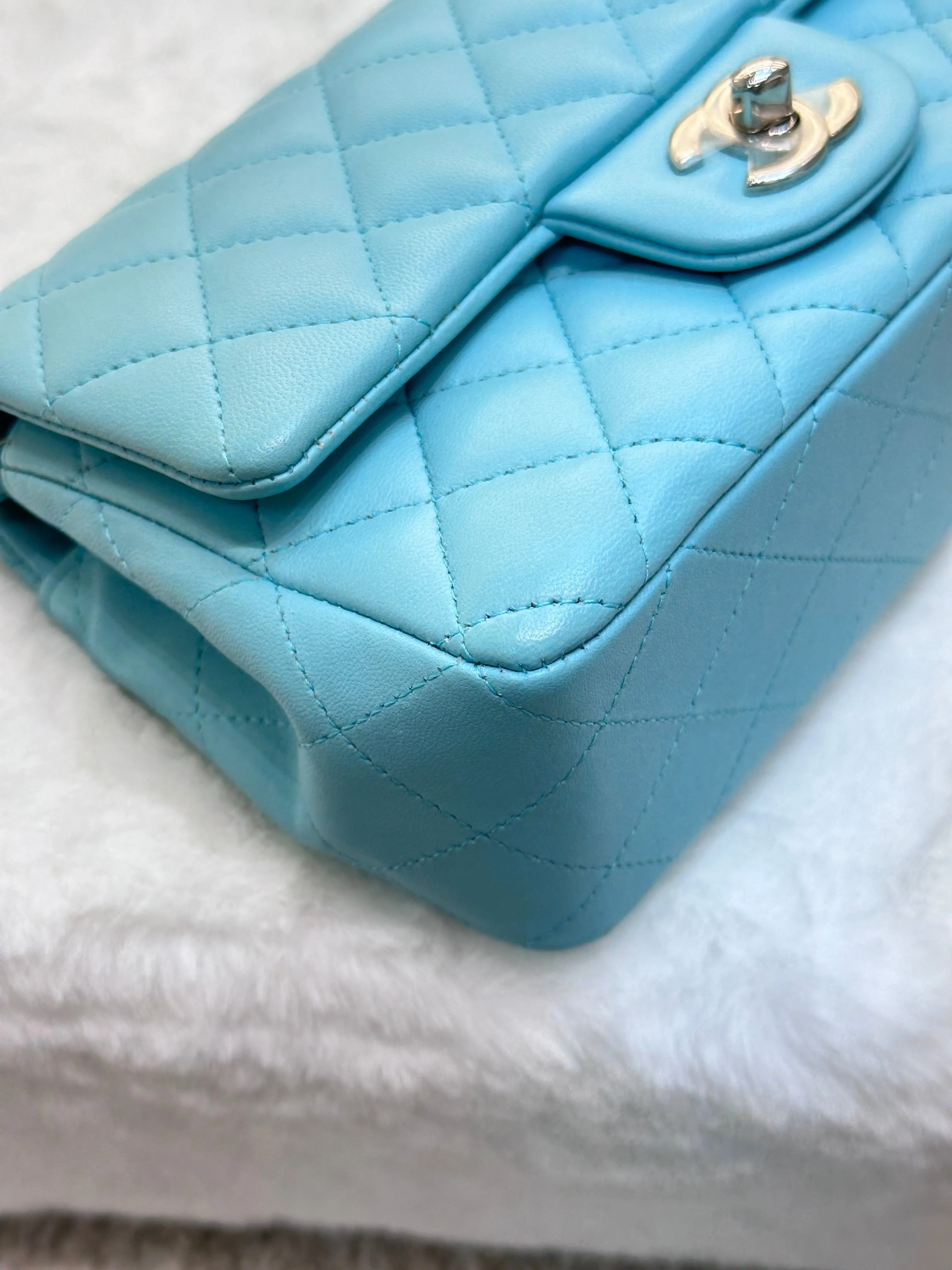 CHANEL 19C Tiffany Lambskin Quilted Mini Rectangular Flap Neon Blue