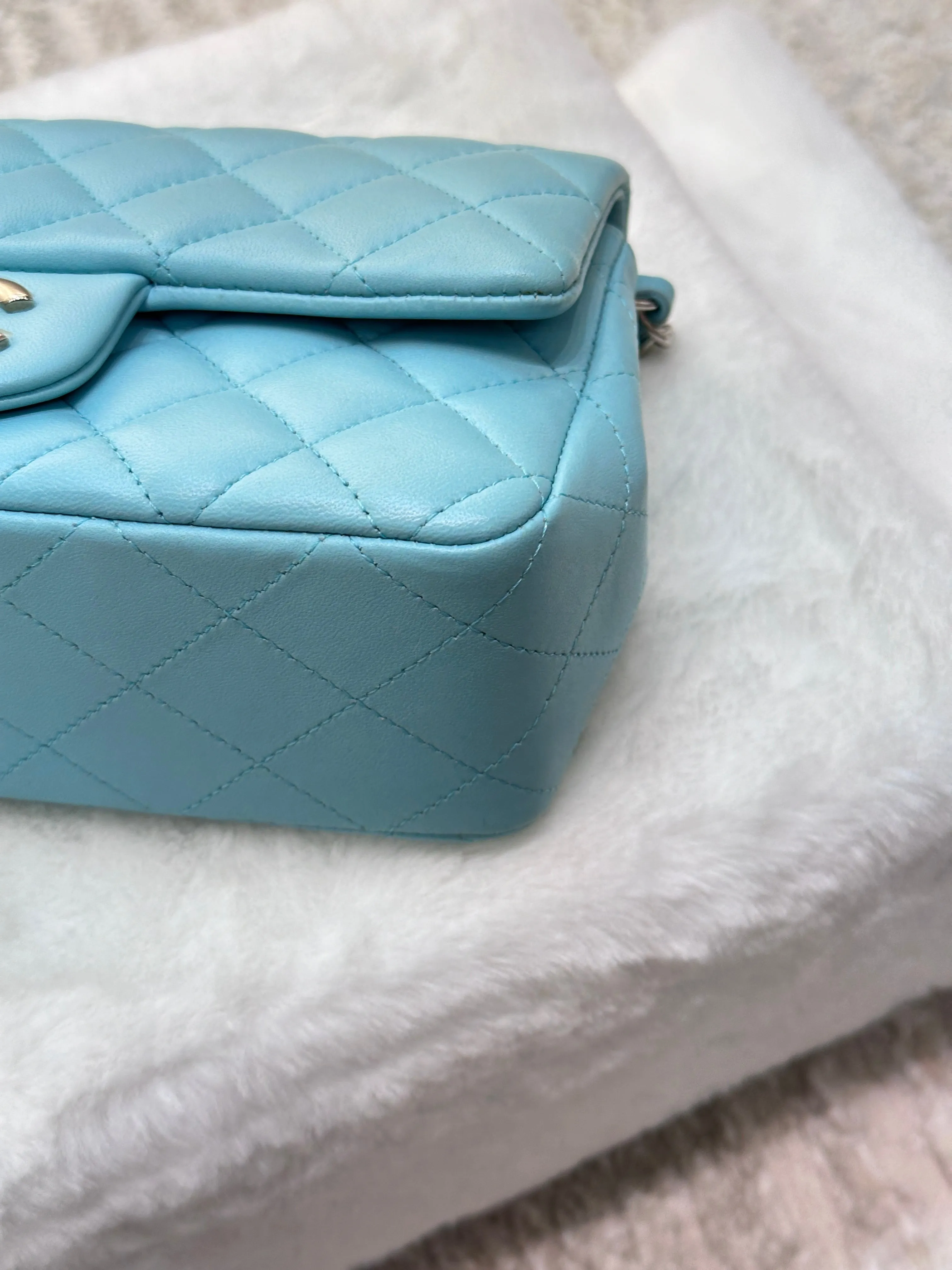 CHANEL 19C Tiffany Lambskin Quilted Mini Rectangular Flap Neon Blue