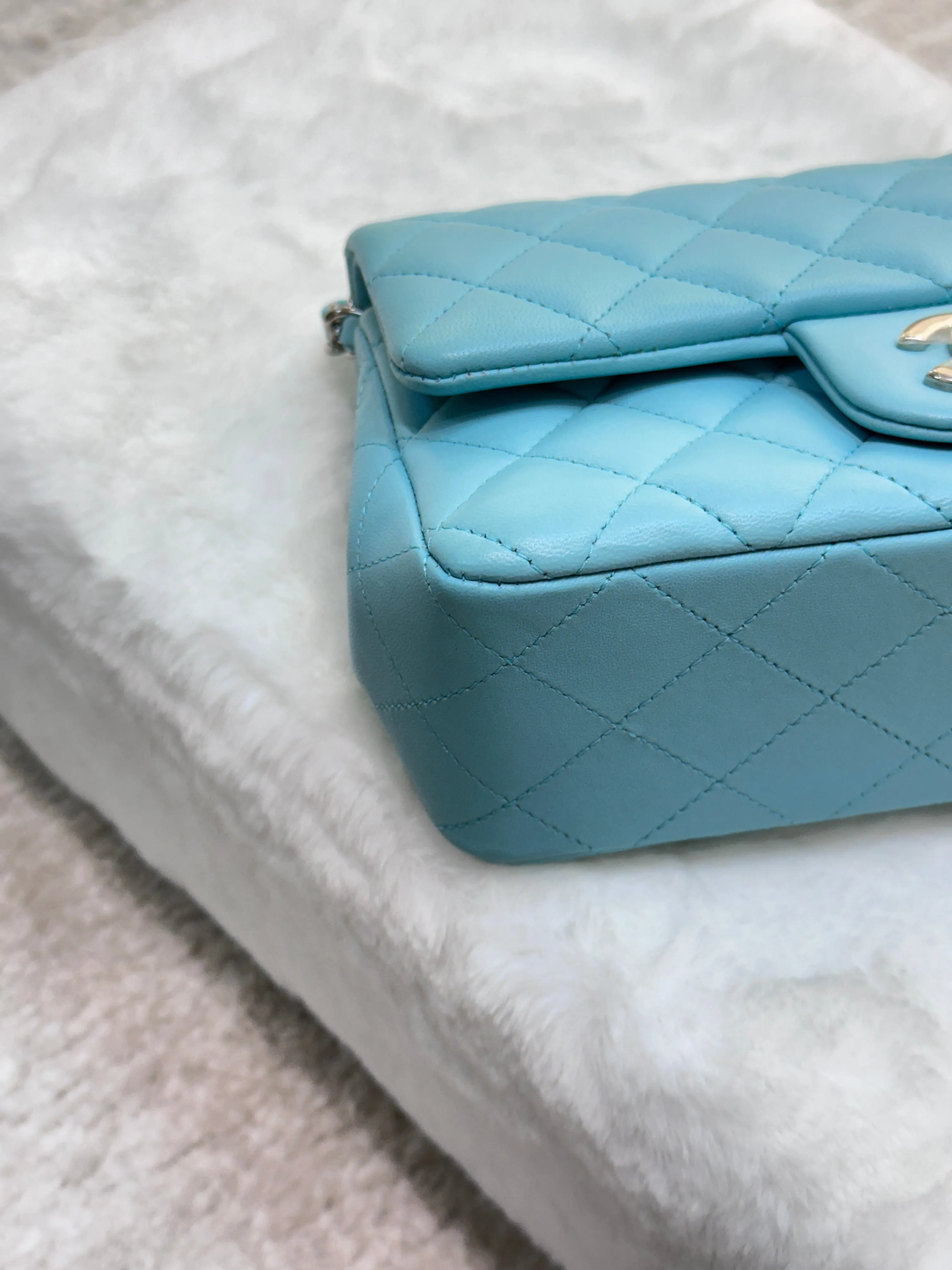 CHANEL 19C Tiffany Lambskin Quilted Mini Rectangular Flap Neon Blue