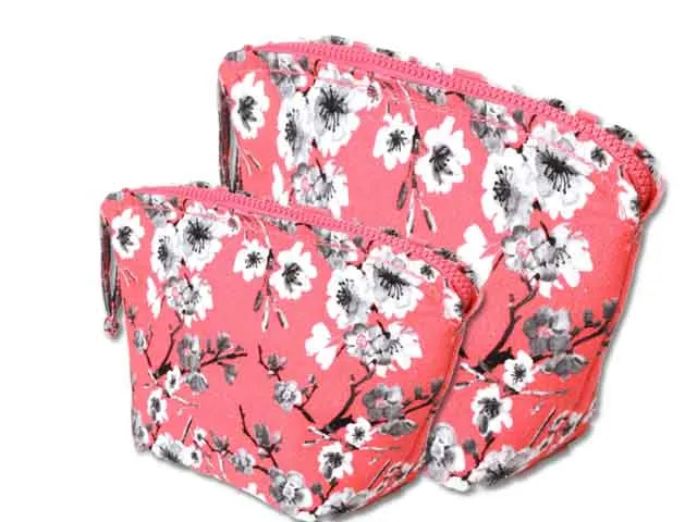 Cosmetic Purse - Large pink with flowers