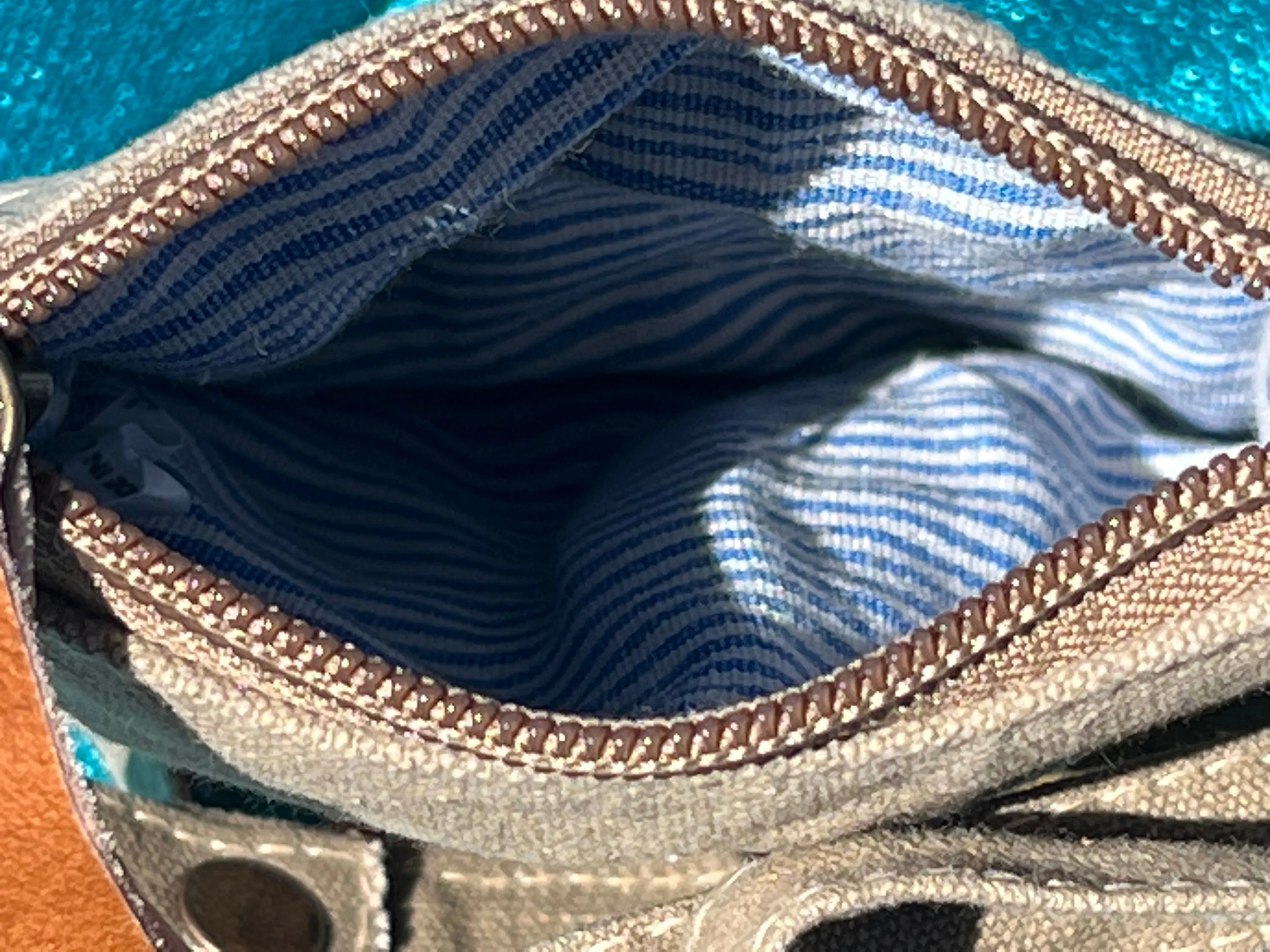 Country Life Wristlet/Crossbody Bag