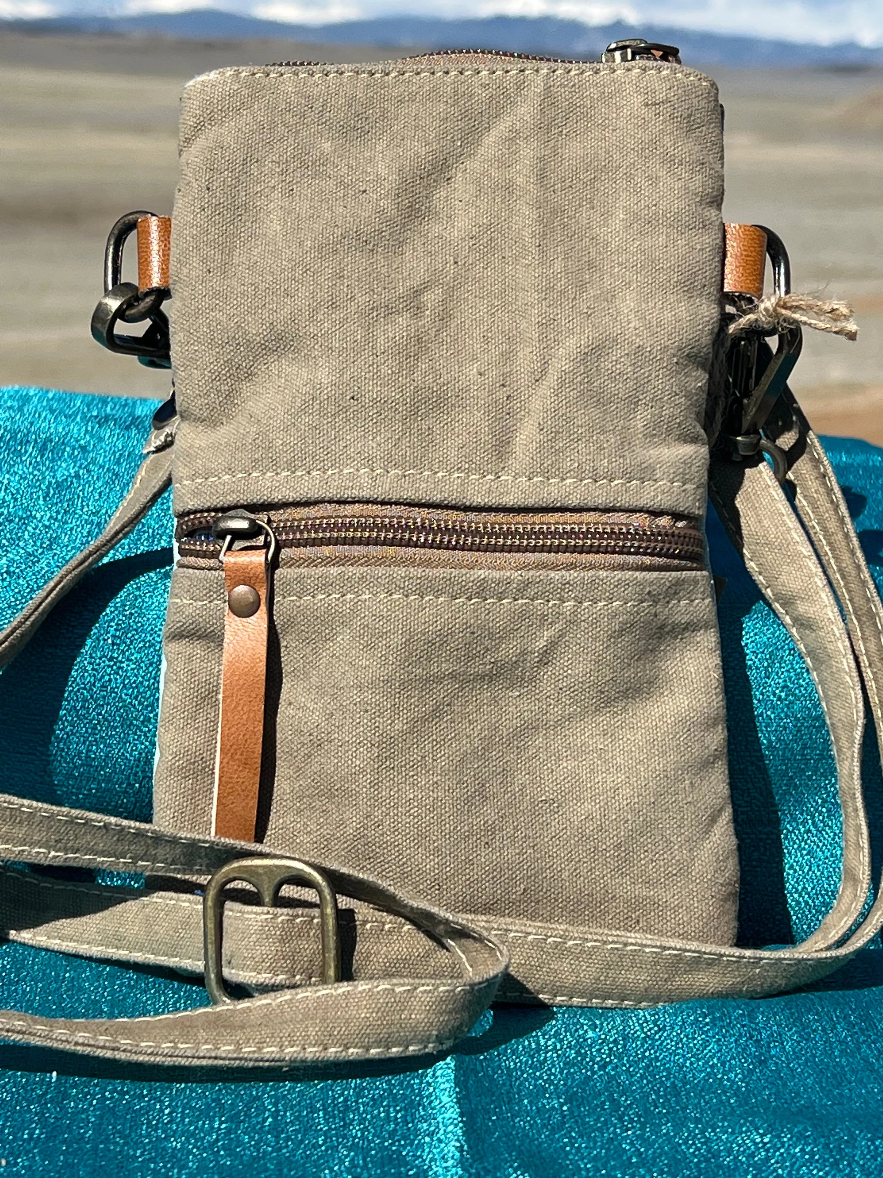 Country Life Wristlet/Crossbody Bag