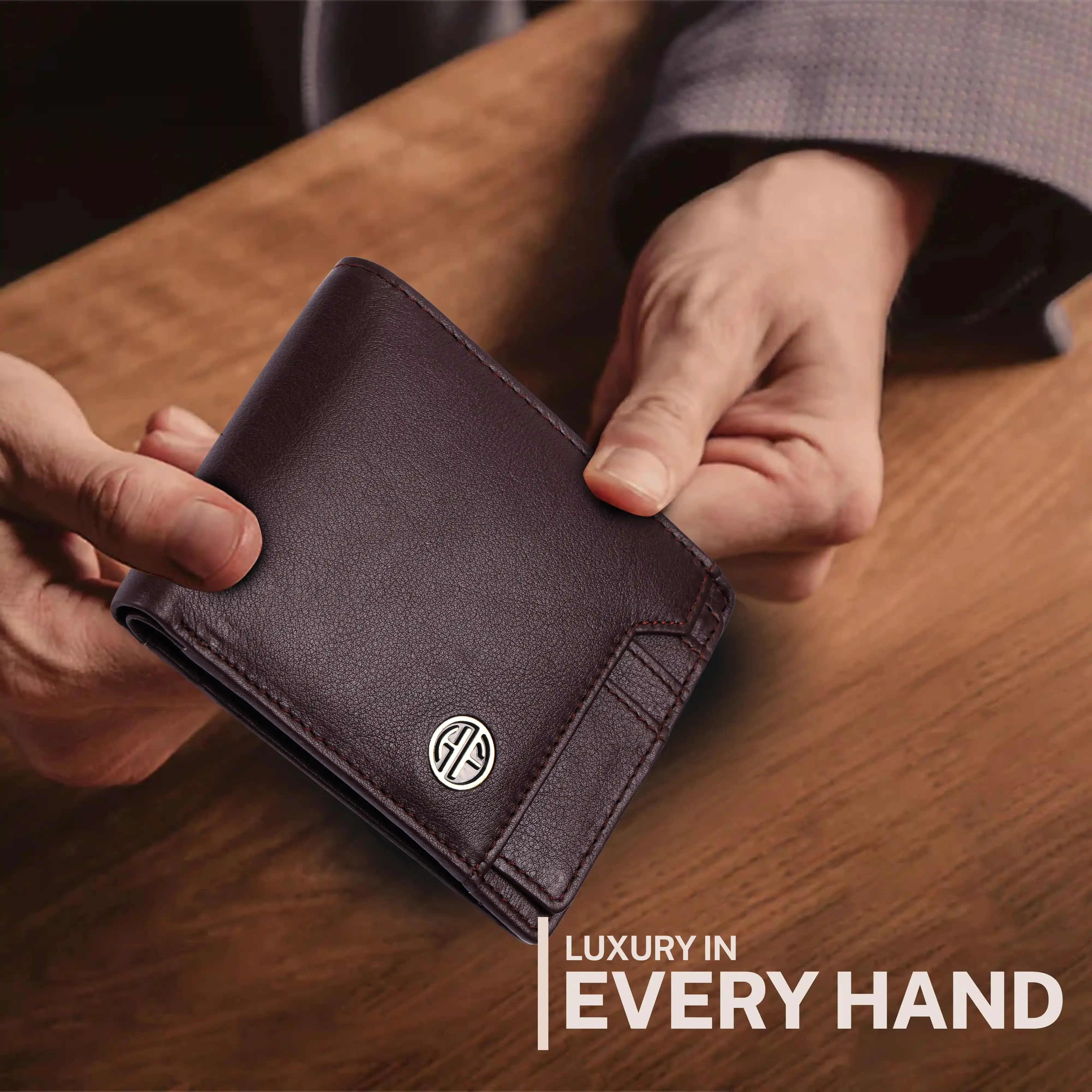 Genuine Leather Wallet for Men - RFID Protected Leather Men's Wallet with 6 ATM Credit/Debit Card Slots