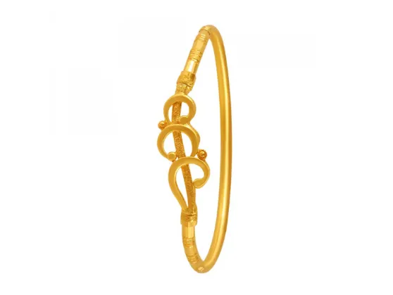 Intricately Designed 22k Gold Nowa