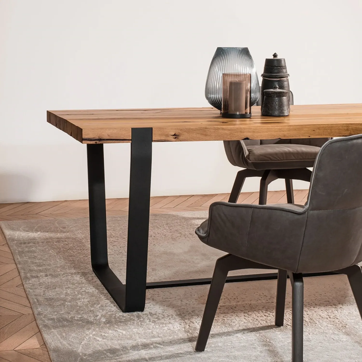 janua | bb 11 clamp table | oiled vintage oak 240x95cm