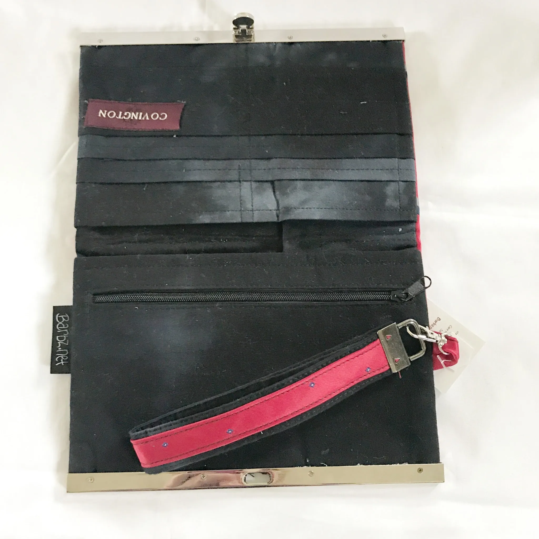 Red "Motion W" Woman Wallet, Wristlet, Purse - Wallet Deluxe