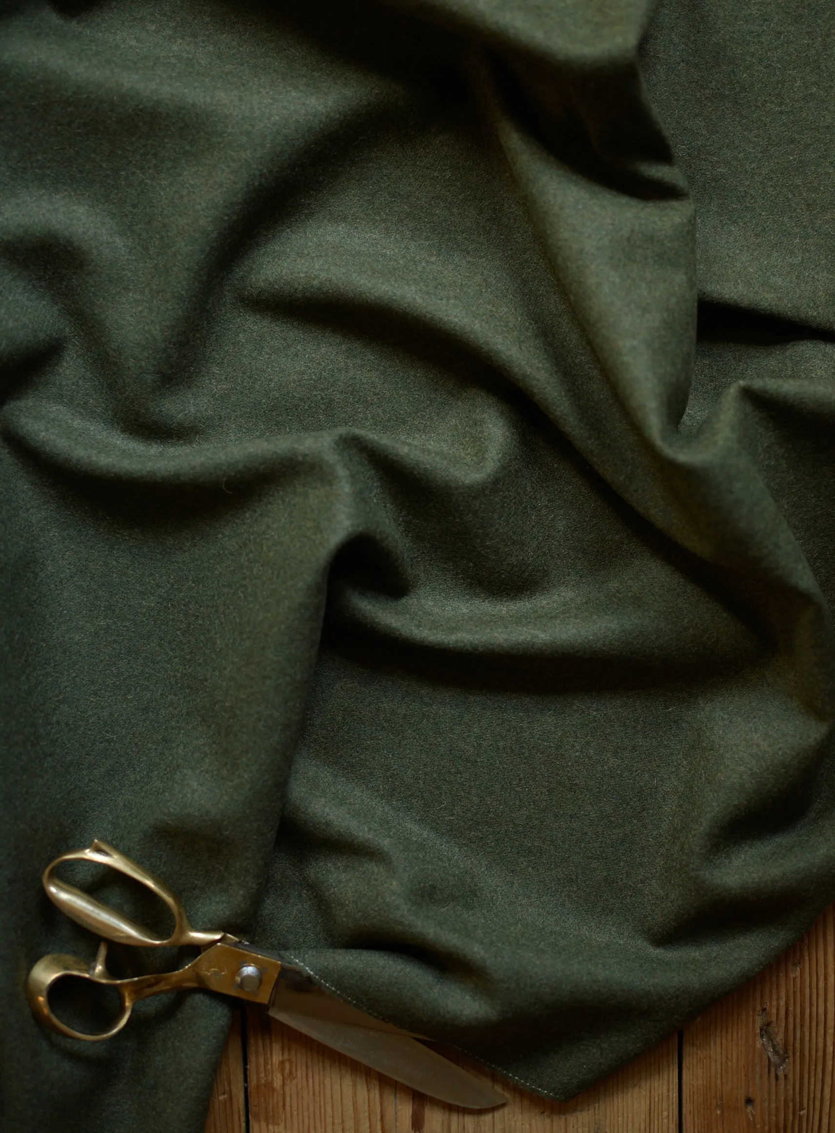 Remy Footstool, Moss Wool