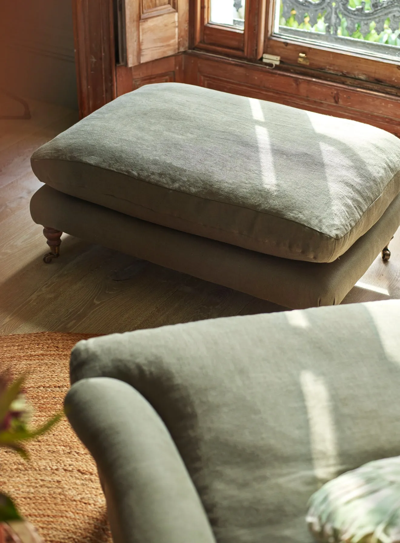Remy Footstool, Moss Wool