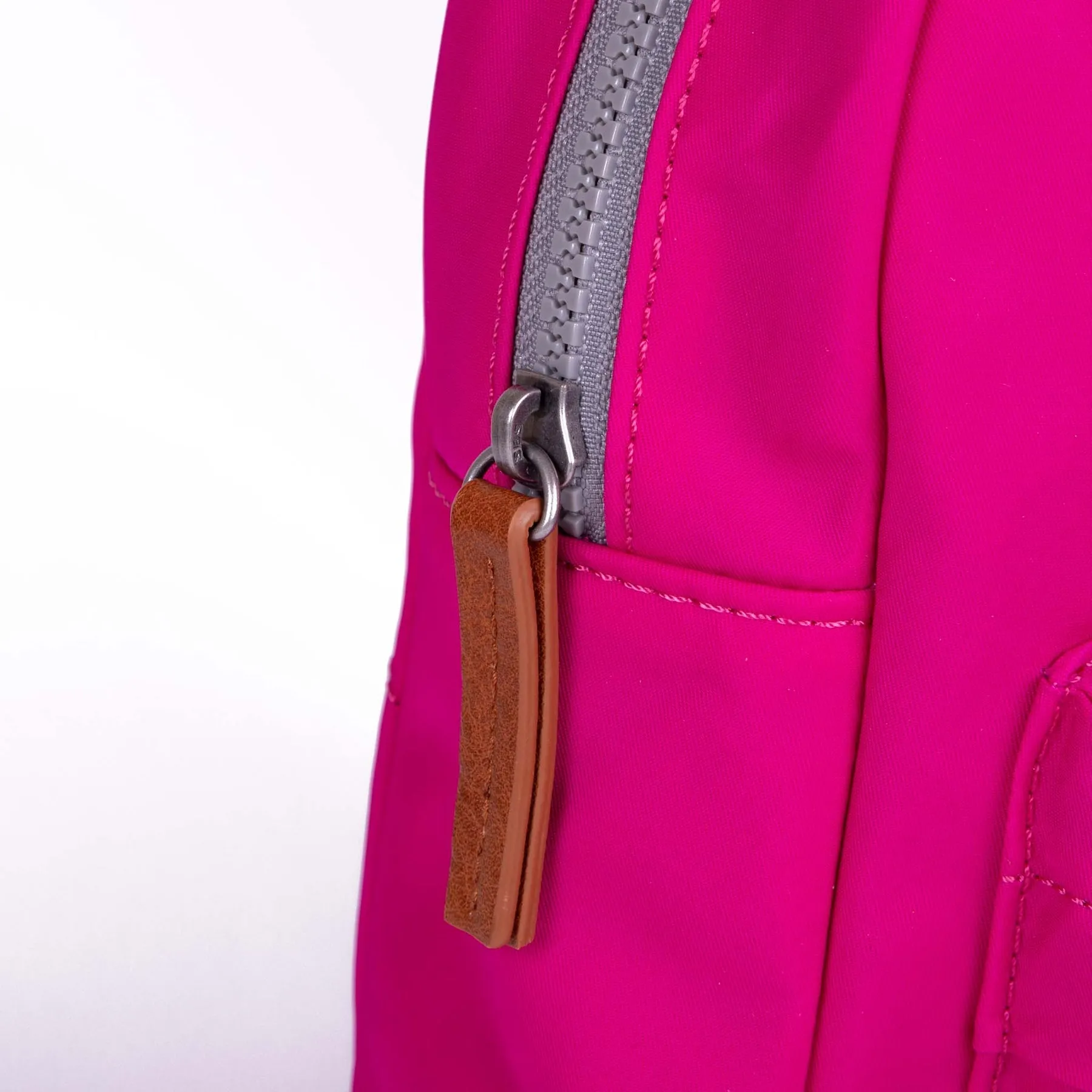 ROKA Willesden B Large Recycled Nylon Bag - Candy