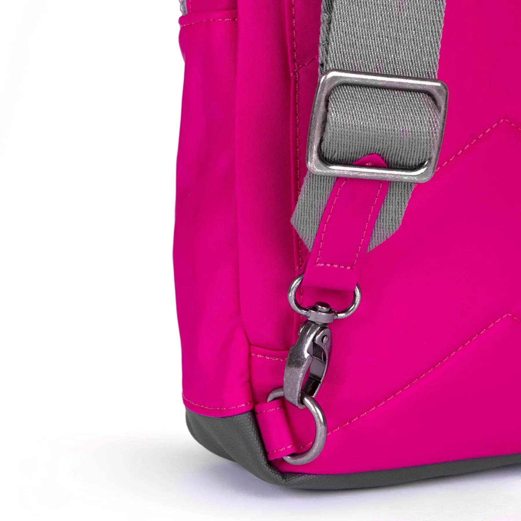 ROKA Willesden B Large Recycled Nylon Bag - Candy