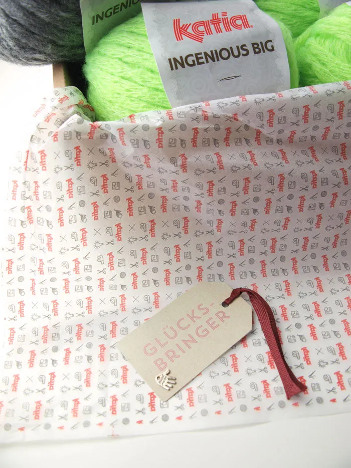 STRICBOX: für Schal & Mütze in neon Farben mit Ingenious Big von KATIA