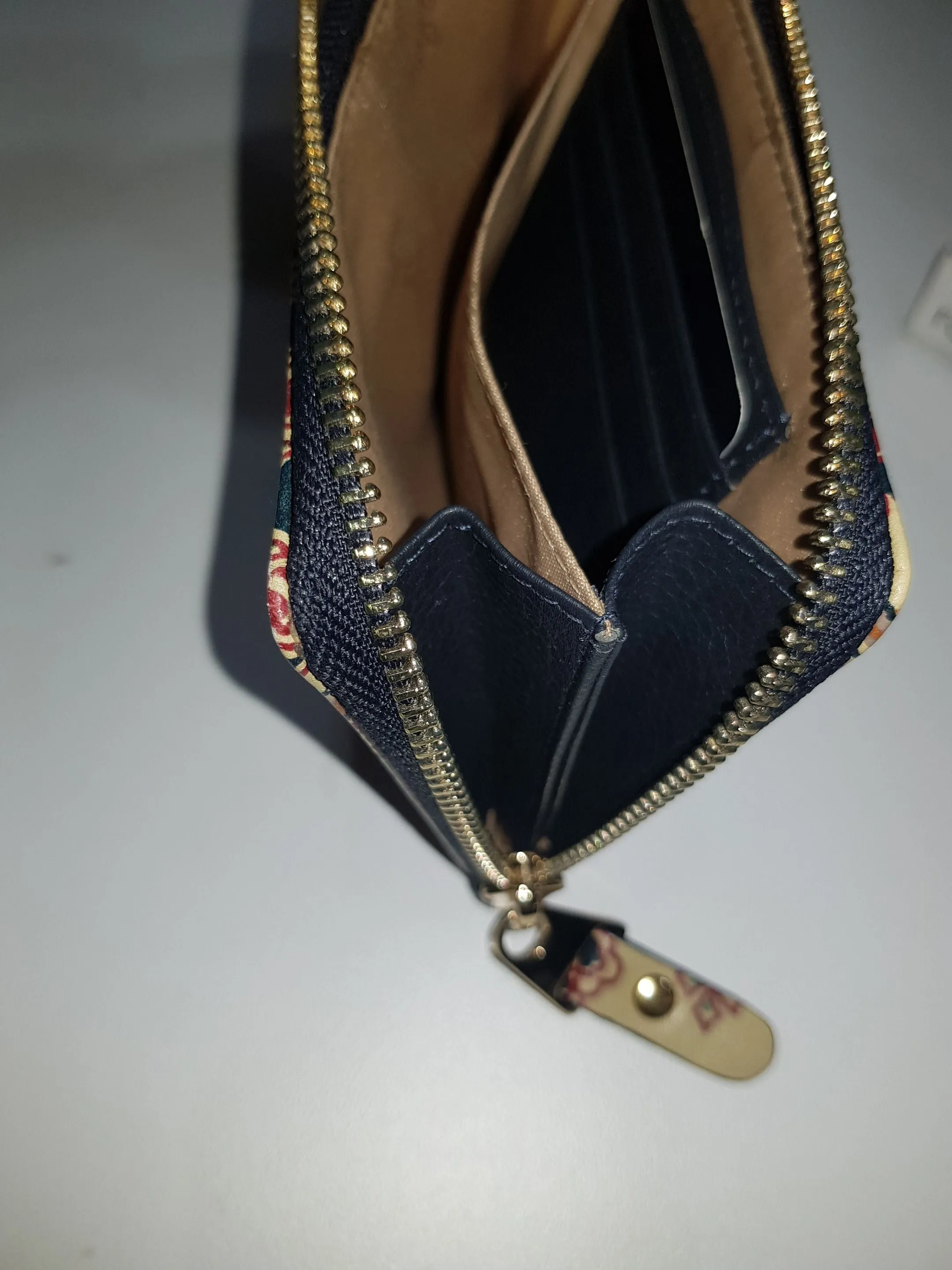 Tuscany By Scala Meg Coin Purse Zip