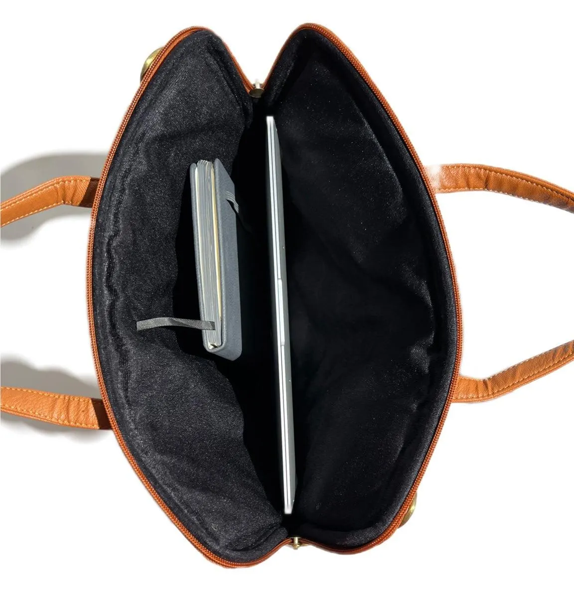 Versitle - The Vegan Leather Laptop Bag